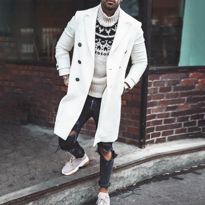 Zweireihiger Trenchcoat mit Revers