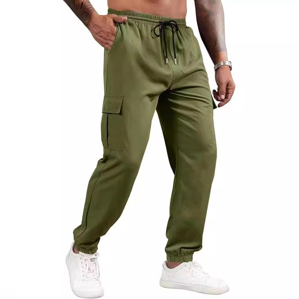 Lockere, gerade Cargohose mit mehreren Taschen