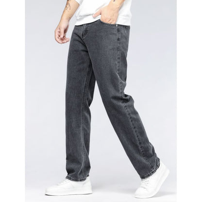 Schlichte, lässige, extra lange Herrenjeans