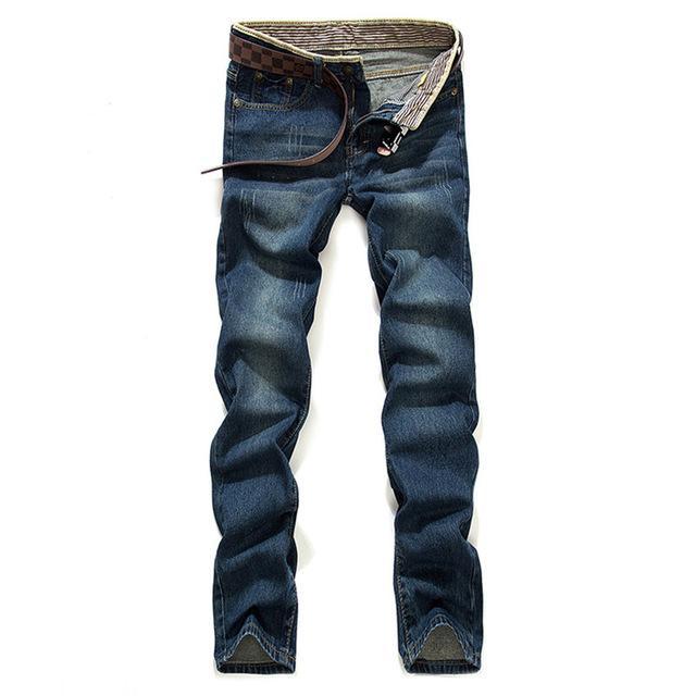 Schmale Hosen für Männer
