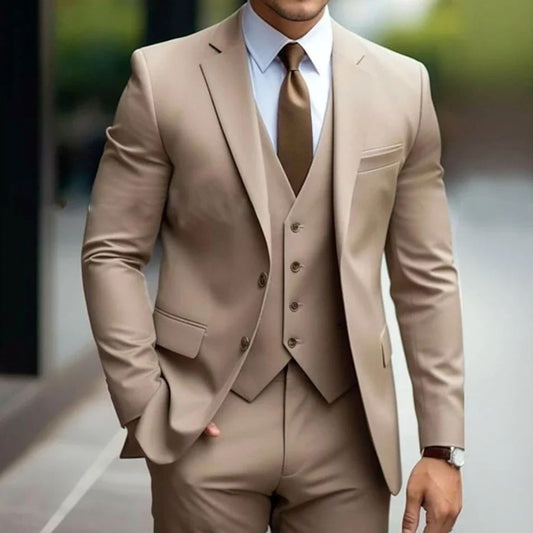 Costume trois pièces décontracté pour homme, idéal pour un mariage ou un événement professionnel