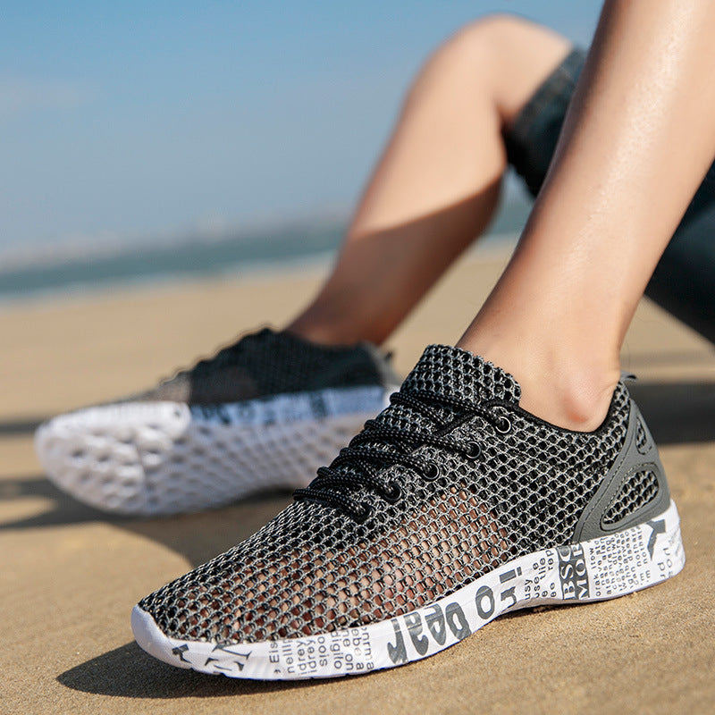 Lässige Herrenschuhe Atmungsaktive Sneakers Match Hollow Lace Board Schuhe