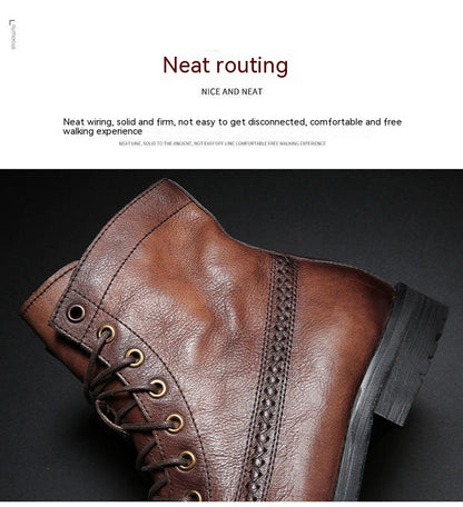 Arbeiterstiefel im britischen Stil mit Pinselfarbe