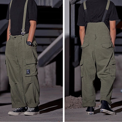 Vintage locker sitzende Overalls