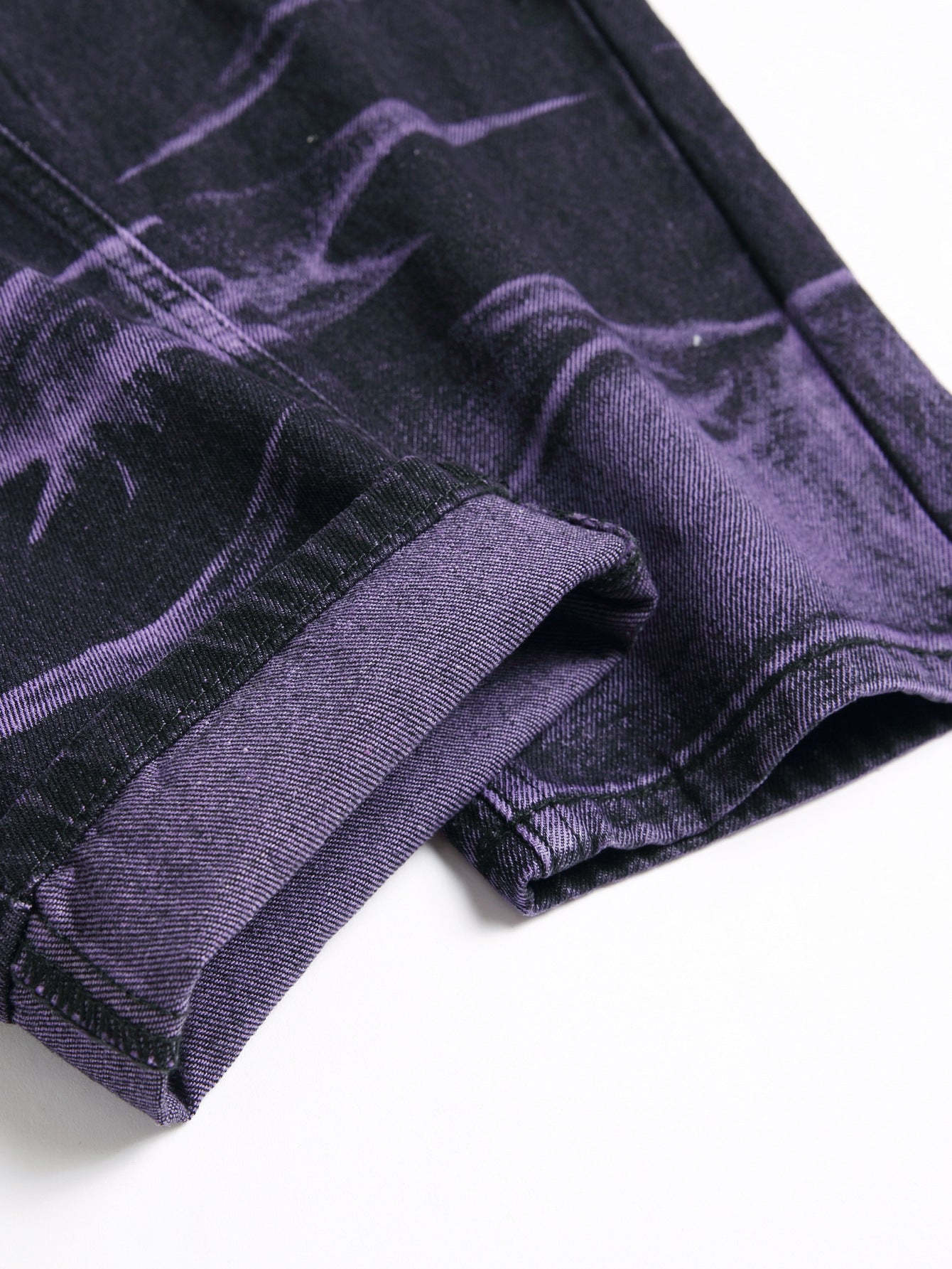 Pantalon en jean déchiré violet et noir