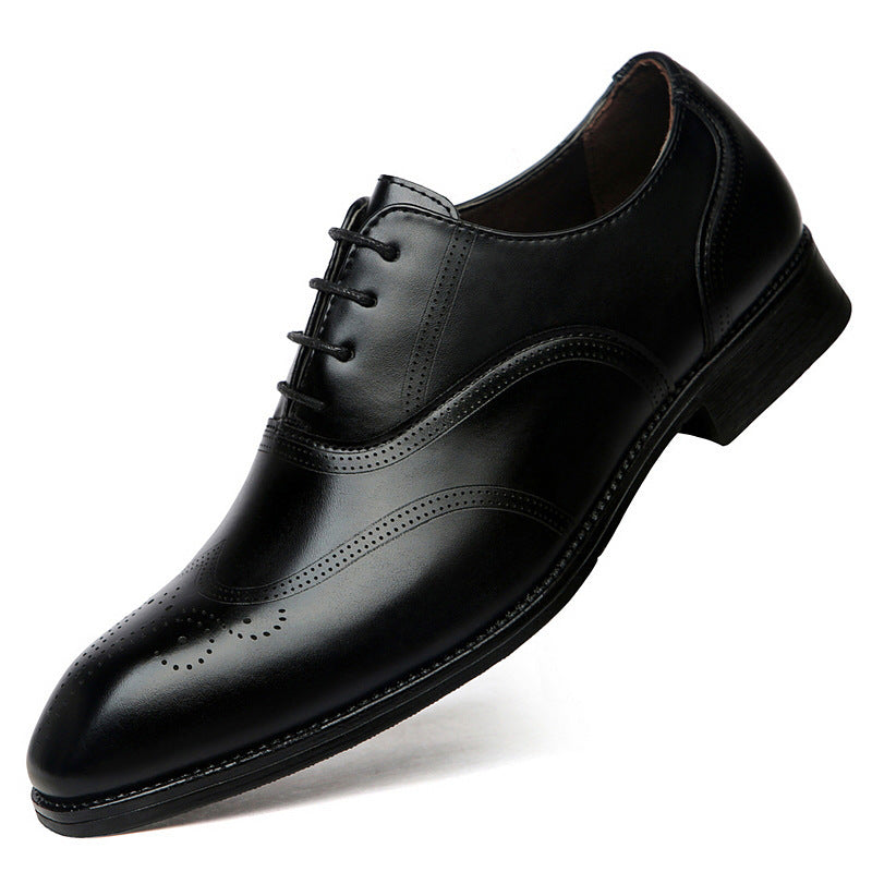 Formelle Lederschuhe Britische Männer Brogue Spitzschuh Spitze