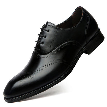 Formelle Lederschuhe Britische Männer Brogue Spitzschuh Spitze