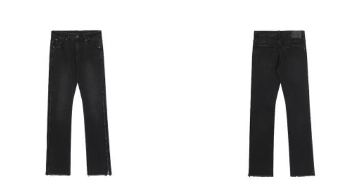 Gerade geschnittene Jeans mit offenem Saum und seitlichem Reißverschluss
