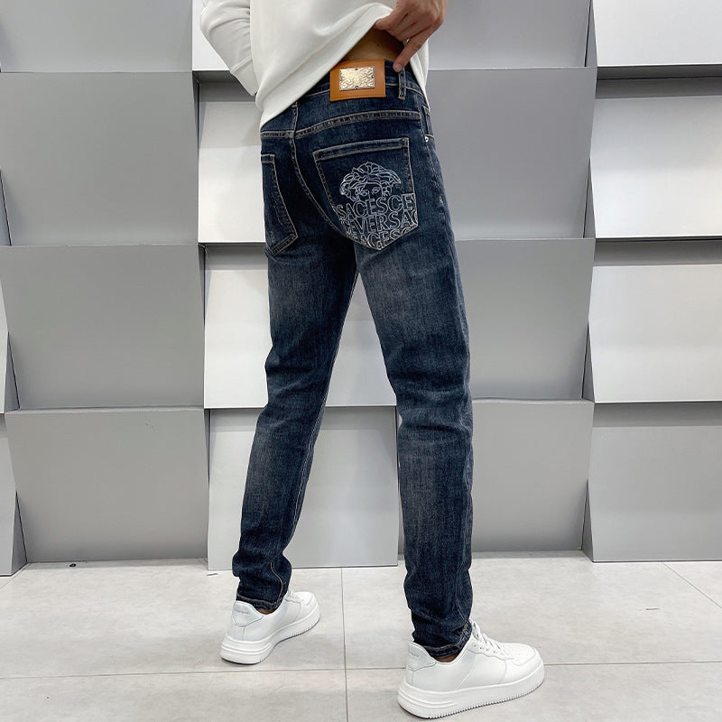 Lässige Slim Fit Jeans für Herren mit geradem Bein und elastischem Bund