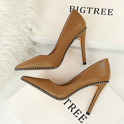Studded high heels - ARCHSHOPE