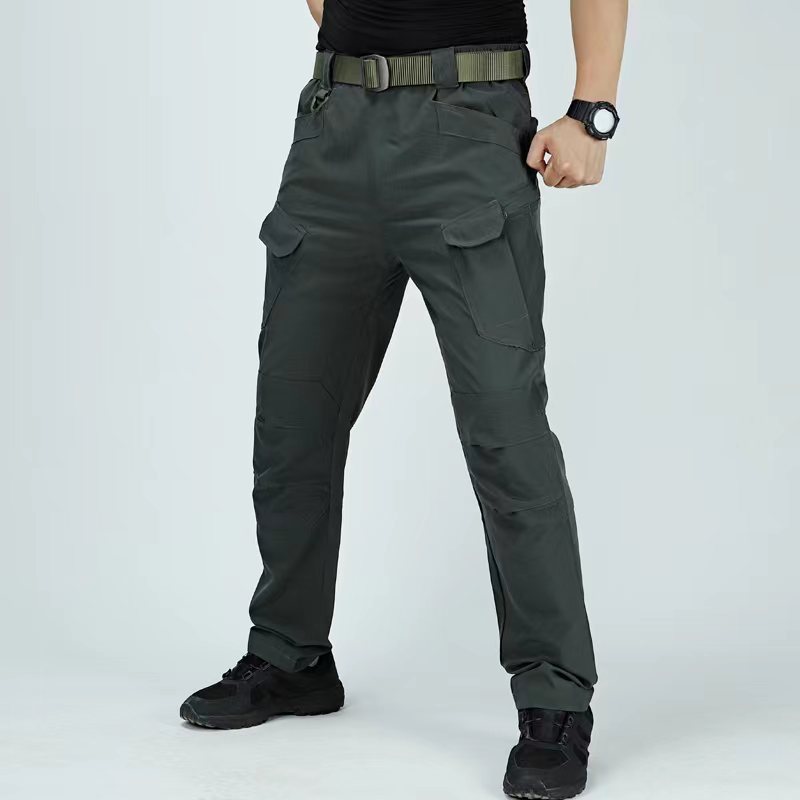 Lockere, schnelltrocknende Stretch-Cargohose mit Camouflage-Muster für Herren