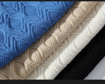 Lässiger, einfarbiger, gedrehter Pullover für Herren