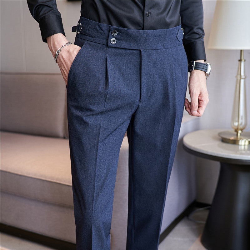 Lässige Anzughose mit hoher Taille und schmaler Passform
