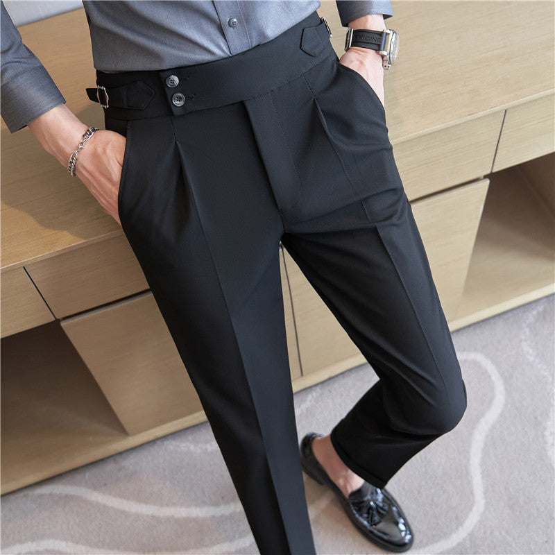 Lässige Anzughose mit hoher Taille und schmaler Passform