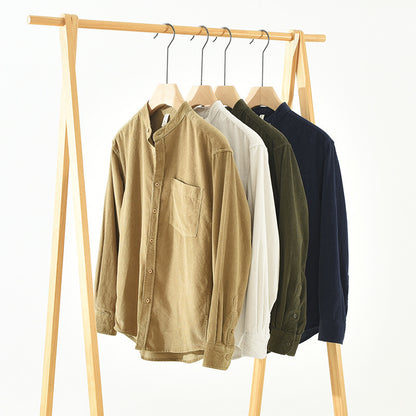 Herbstliches lockeres Cord-Langarmhemd