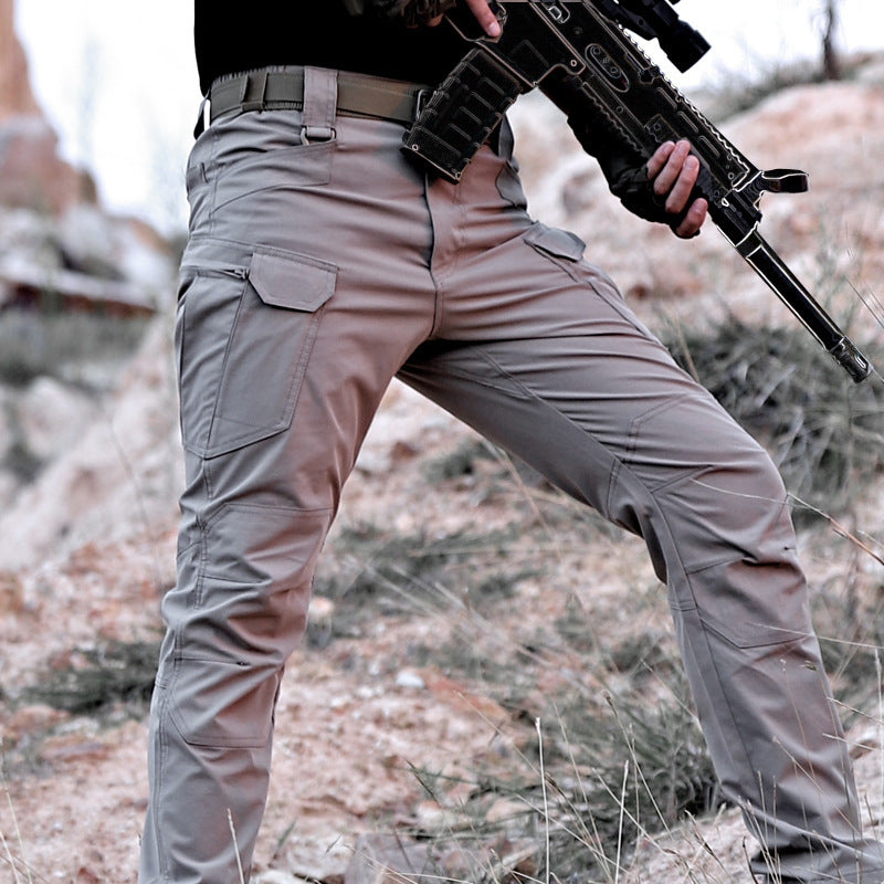 Lockere, schnelltrocknende Stretch-Cargohose mit Camouflage-Muster für Herren