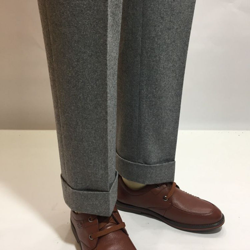 Pantalon de costume ample et décontracté en laine