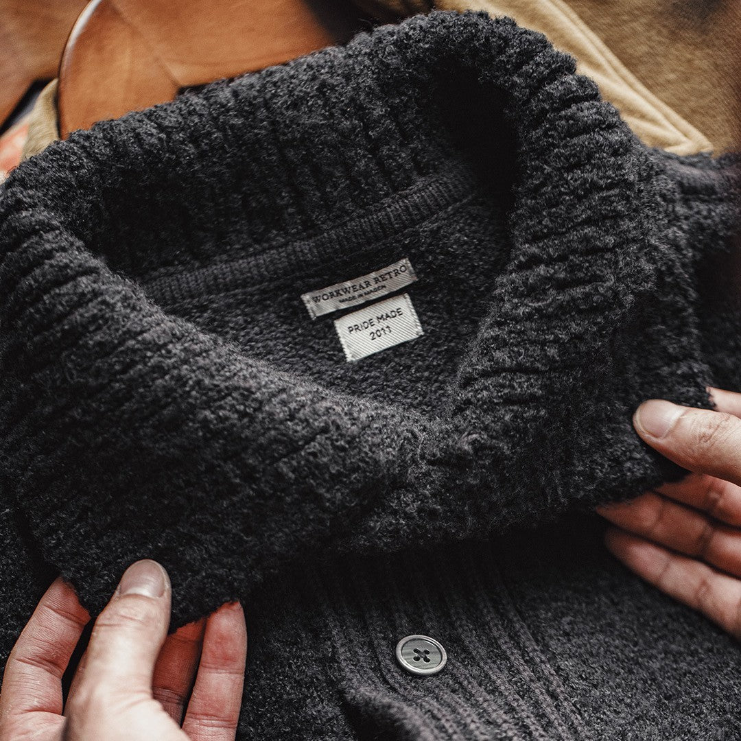 Pull épais à revers pour homme avec couvre-chef thermique